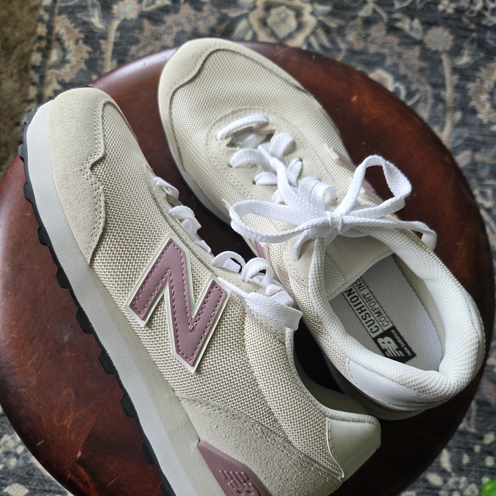 New Balance 515 Cream and Rose Pink Retro Sneakers